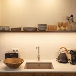 Rodrigues Guest house 4*
