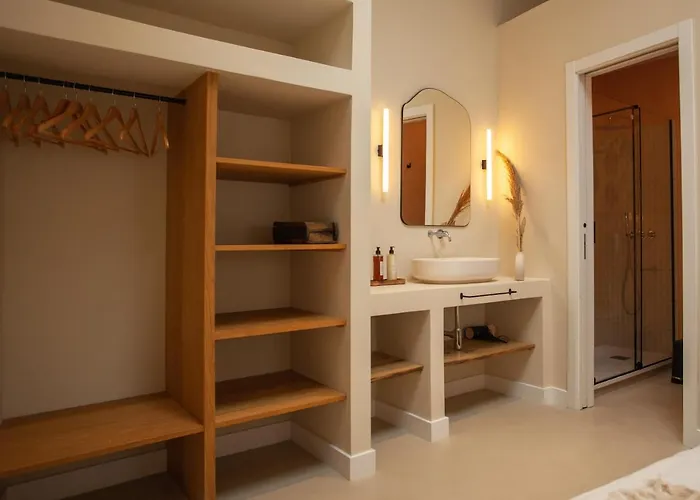 Guest house Rodrigues 4*